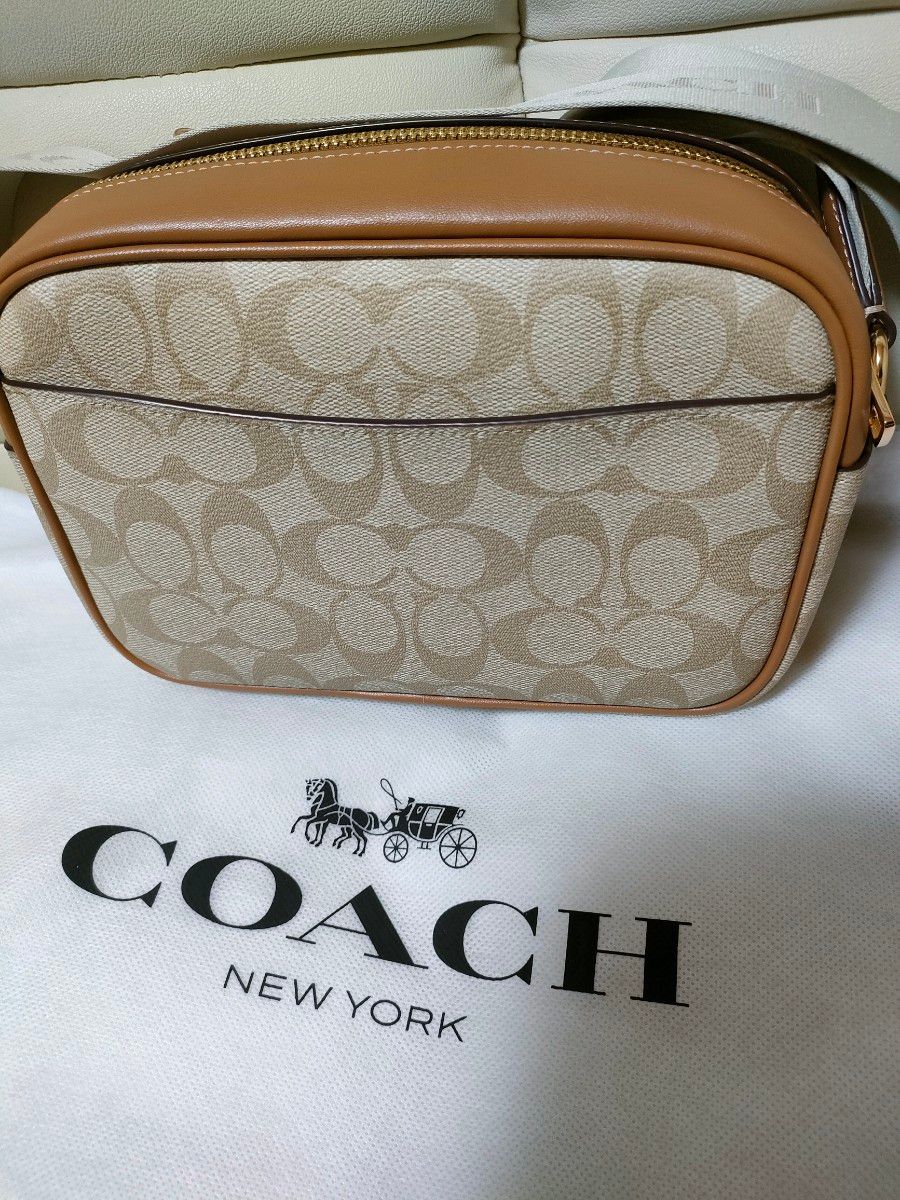 新品未使用】COACH コーチ シグネチャー ショルダーバッグ 新品未使用】COACH コーチ シグネチャー ショルダーバッグ