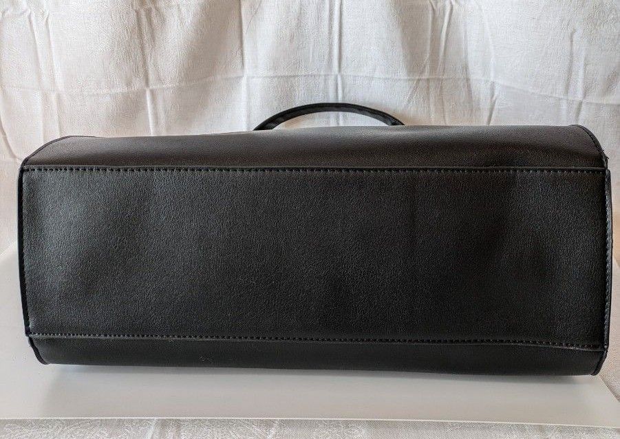 未使用 アタオ トートバッグ 2way 黒 レザー アタオ（レディーストートバッグ）｜バッグ | ファッション の