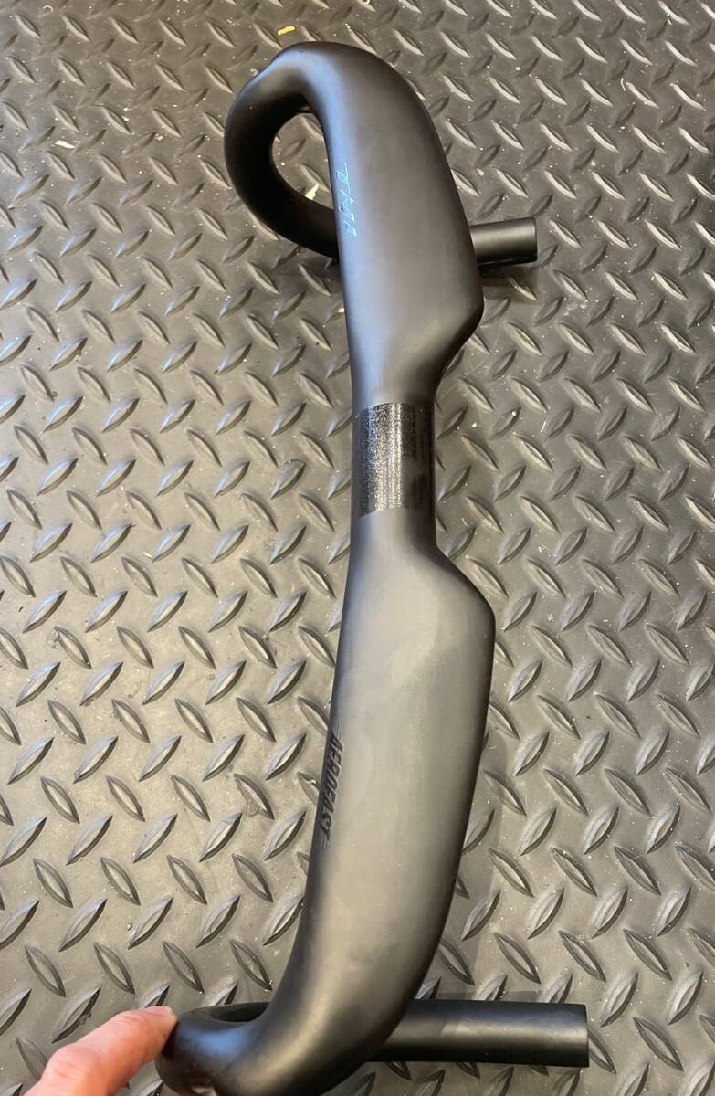 TNI AEROFAST カーボン ハンドルバー 400