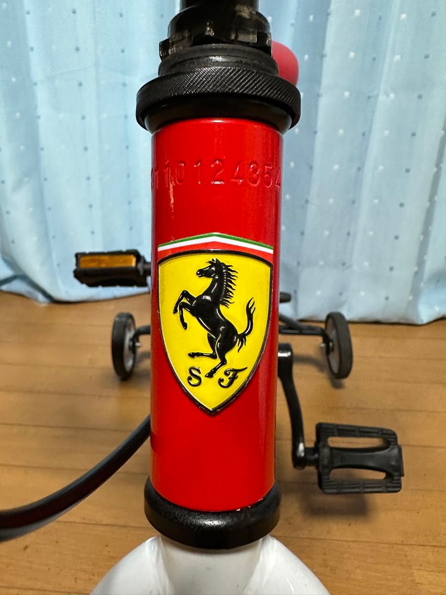 フェラーリFerrari希少ロゴ子供用自転車|Yahoo!フリマ フェラーリFerrari希少ロゴ子供用自転車|Yahoo!フリマ