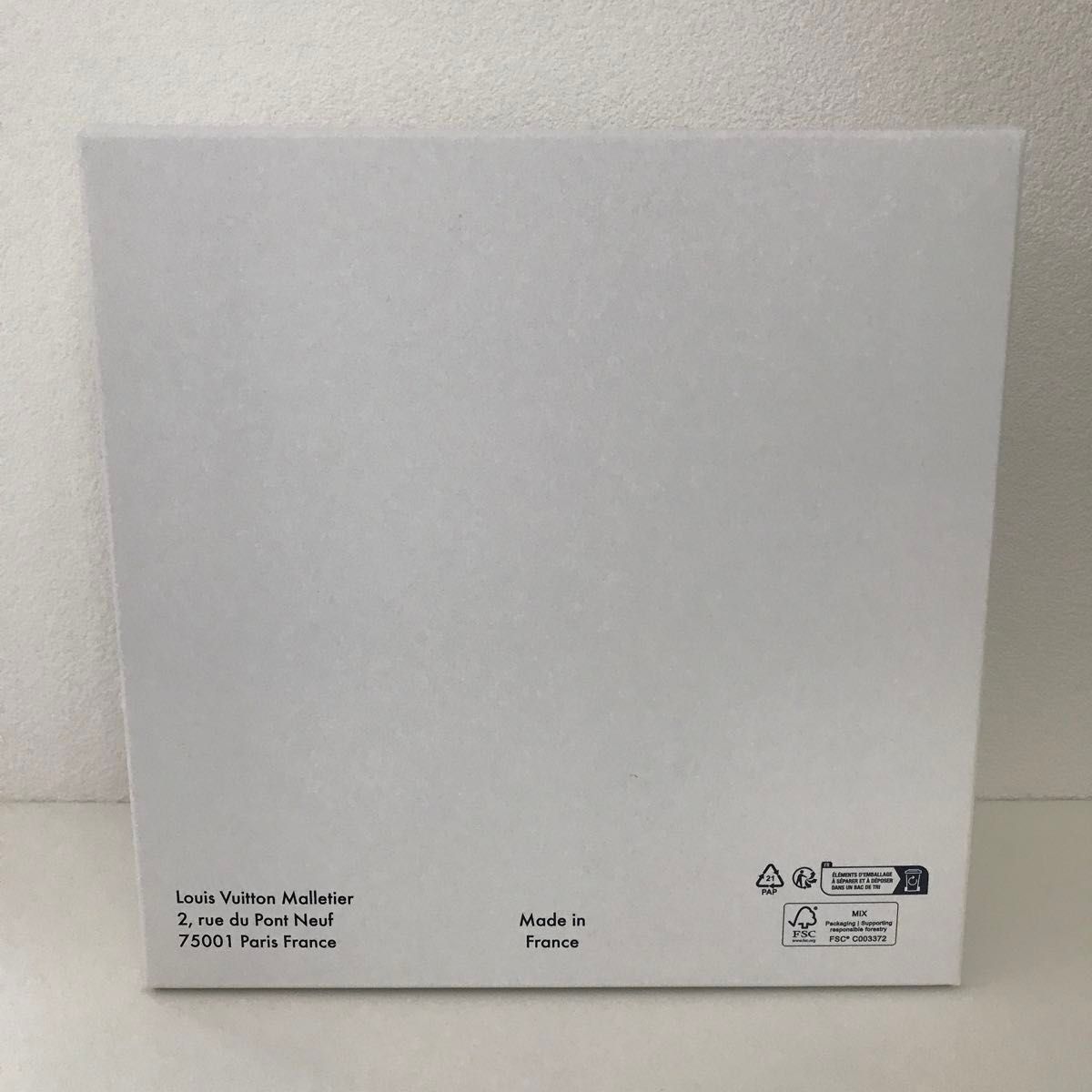 希少 】ルイヴィトン カップ&ソーサーセット 新品 一般販売なし 希少 】ルイヴィトン カップ&ソーサーセット 新品 一般販売なし