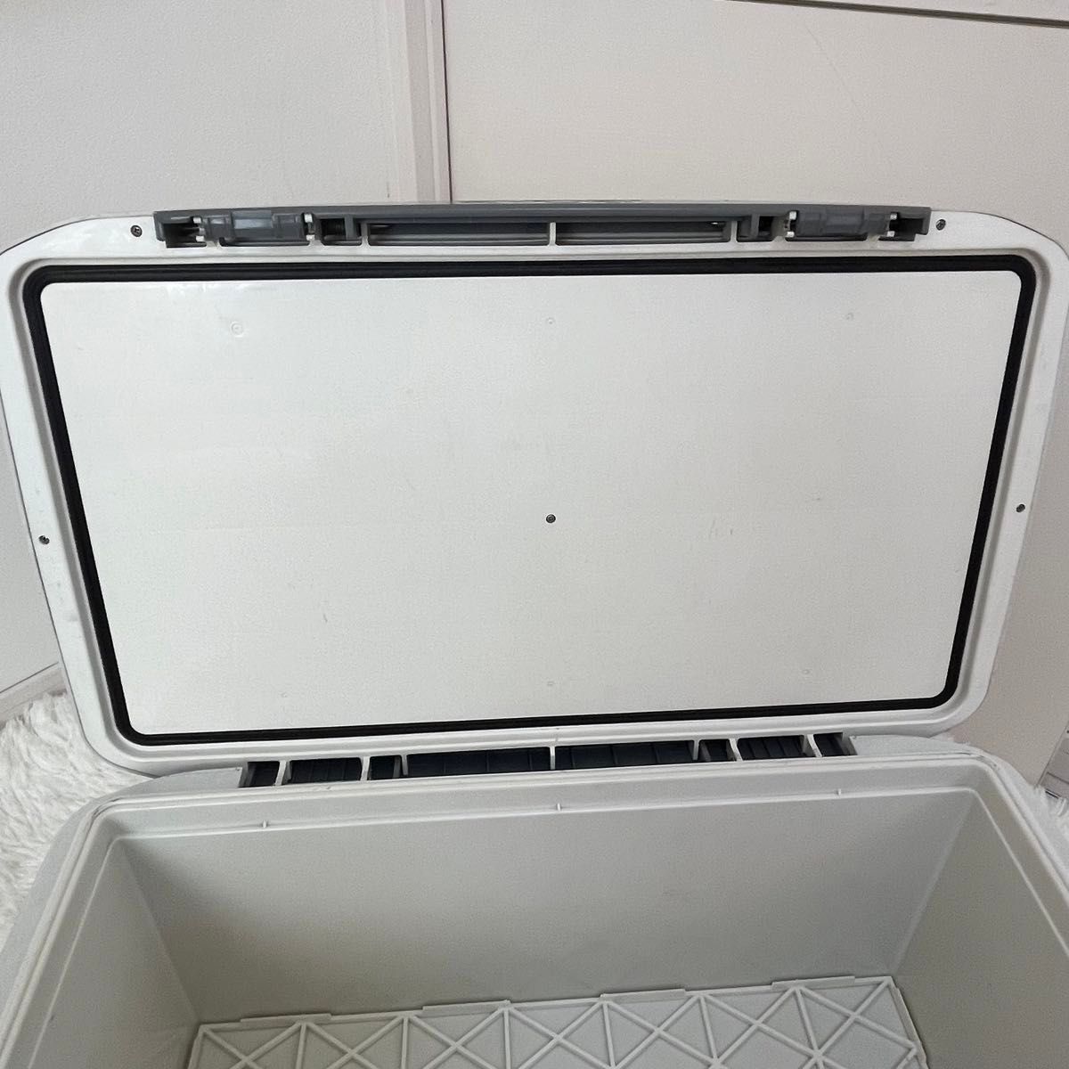 リョービ クーラーボックス 35L 全面真空 プロターゲット 35 リョービ クーラーボックス 35L 全面真空 プロターゲット 35