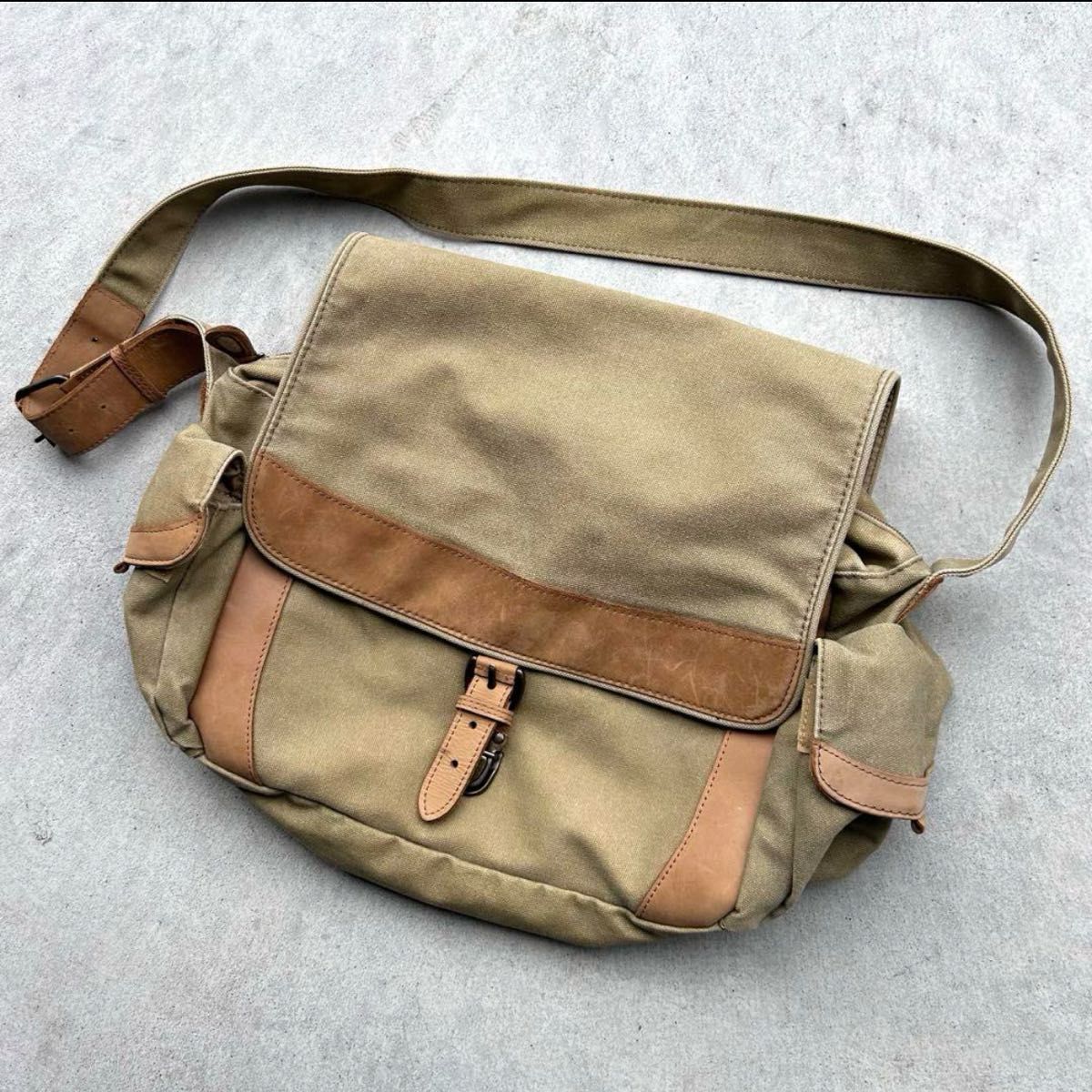80s vintage L L Bean エルエルビーン メッセンジャーバッグ 80s vintage L L Bean エルエルビーン メッセンジャーバッグ