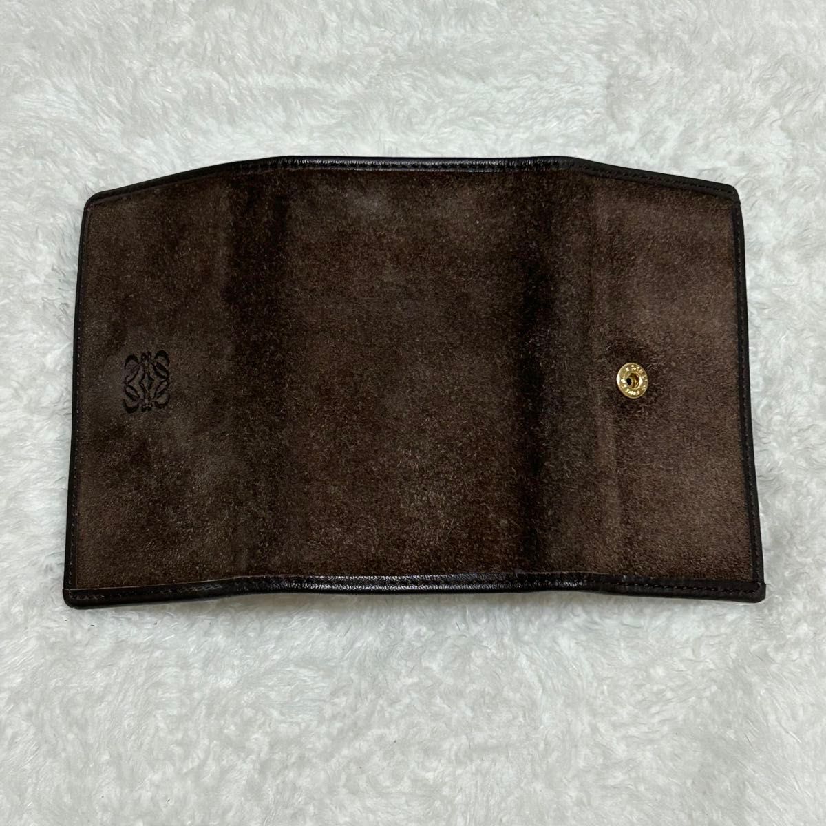 LOEWE ロエベ 6連 キーケース スウェード ロゴ 型押し LOEWE ロエベ 6連 キーケース スウェード ロゴ 型押し