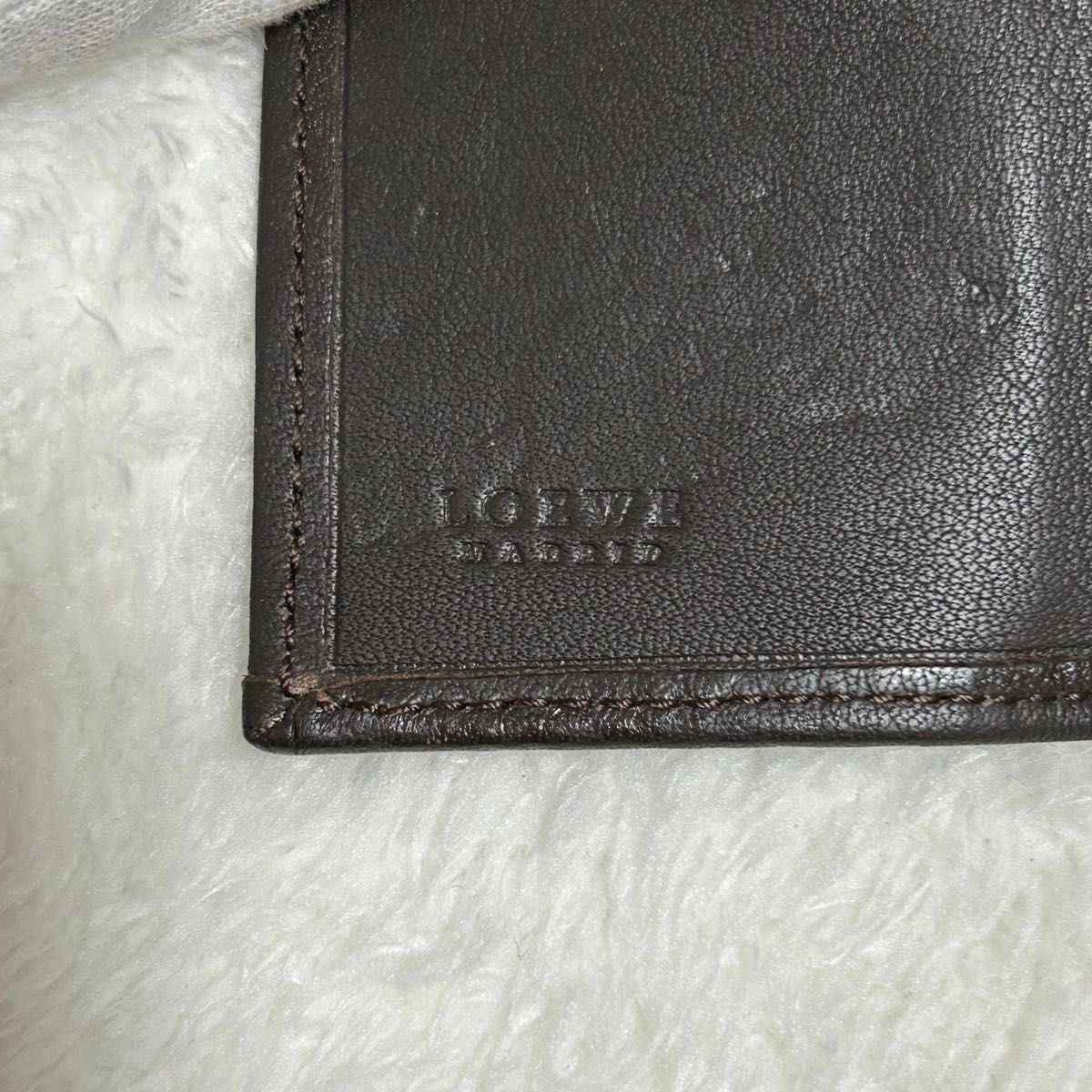 LOEWE ロエベ 6連 キーケース スウェード ロゴ 型押し LOEWE ロエベ 6連 キーケース スウェード ロゴ 型押し