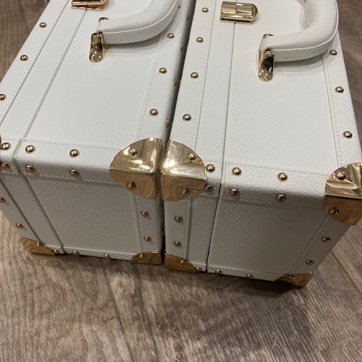 ANGEL CHAMPAGNE エンジェル シャンパン ケース ホワイト 空箱 2 ANGEL CHAMPAGNE エンジェル シャンパン ケース ホワイト 空箱 2