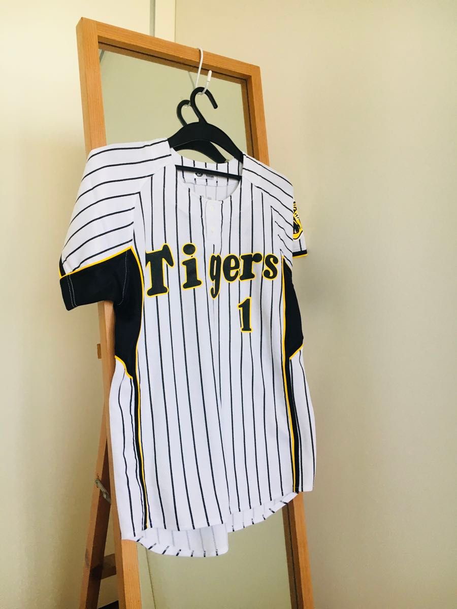 阪神タイガース 鳥谷敬 鳥谷150 元ロッテ A R E プロ野球 NPB 阪神タイガース 鳥谷敬 鳥谷150 元ロッテ A R E プロ野球 NPB