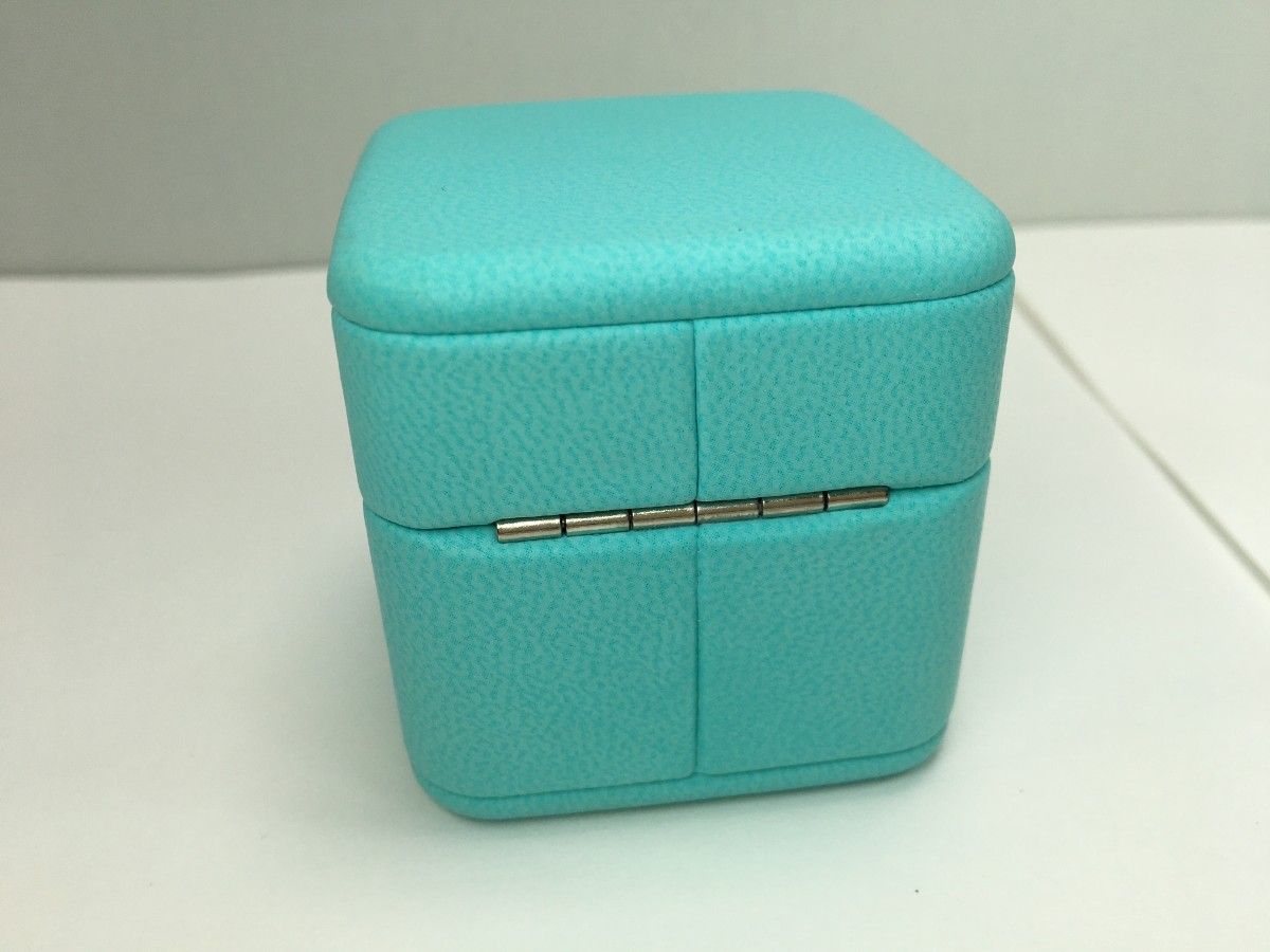 u1150 美品 Tiffany&Co ティファニー ブルーリングケース u1150 美品 Tiffany&Co ティファニー ブルーリングケース