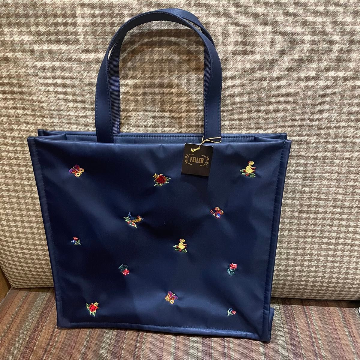 新品未使用】学校フェイラー VERY×フェイラー スクエアバッグ 新品未使用】学校フェイラー VERY×フェイラー スクエアバッグ