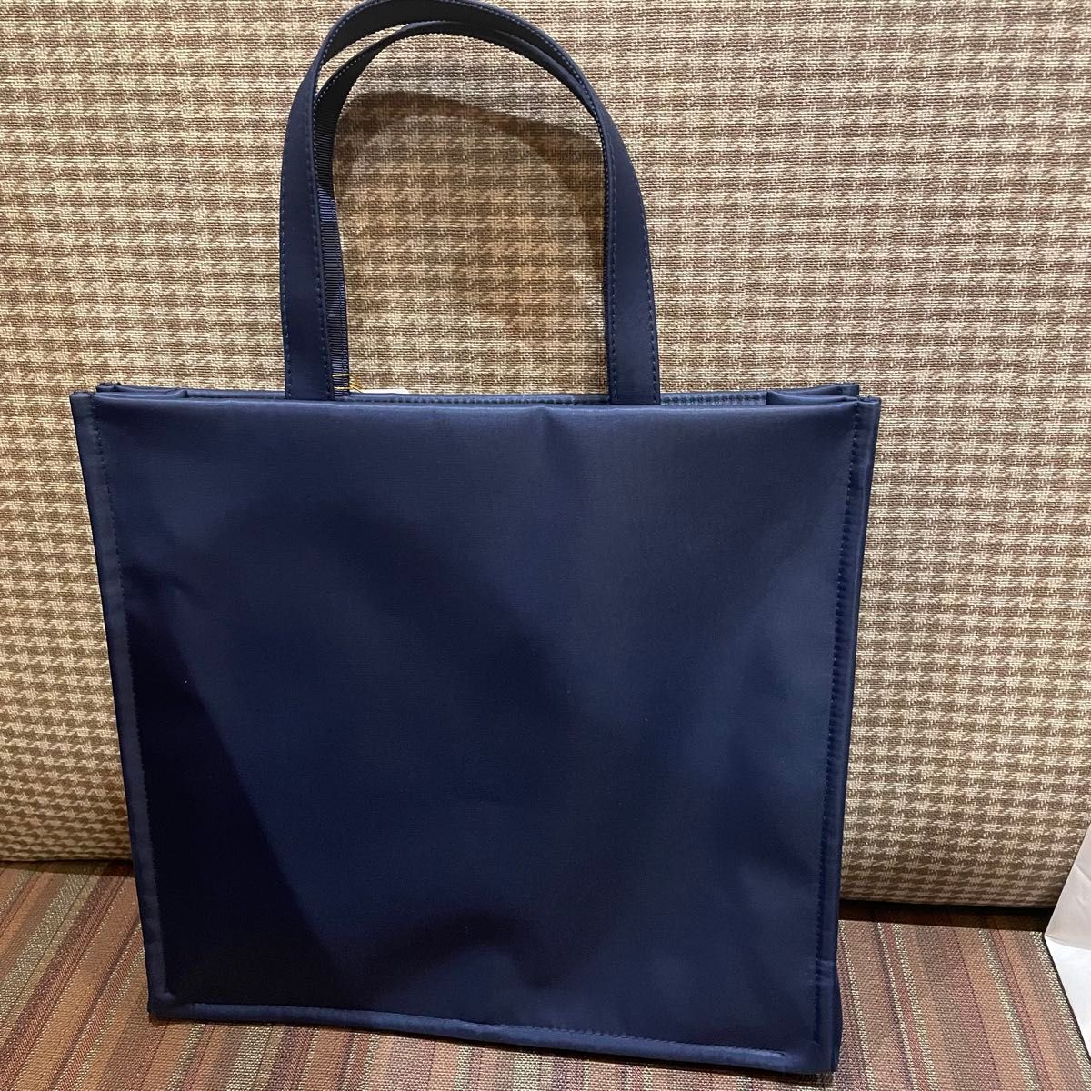新品未使用】学校フェイラー VERY×フェイラー スクエアバッグ 新品未使用】学校フェイラー VERY×フェイラー スクエアバッグ