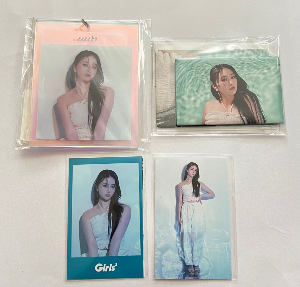 Girls2 オンラインカプセル 缶バッジ フォトシート Girls2 オンラインカプセル 缶バッジ フォトシート (Girls² On