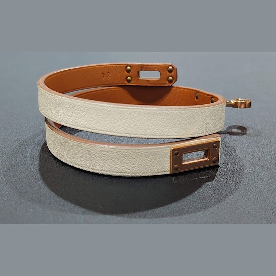 未使用】箱付 国内正規品 HERMES エルメス レザー ブレスレット 未使用】箱付 国内正規品 HERMES エルメス レザー ブレスレット