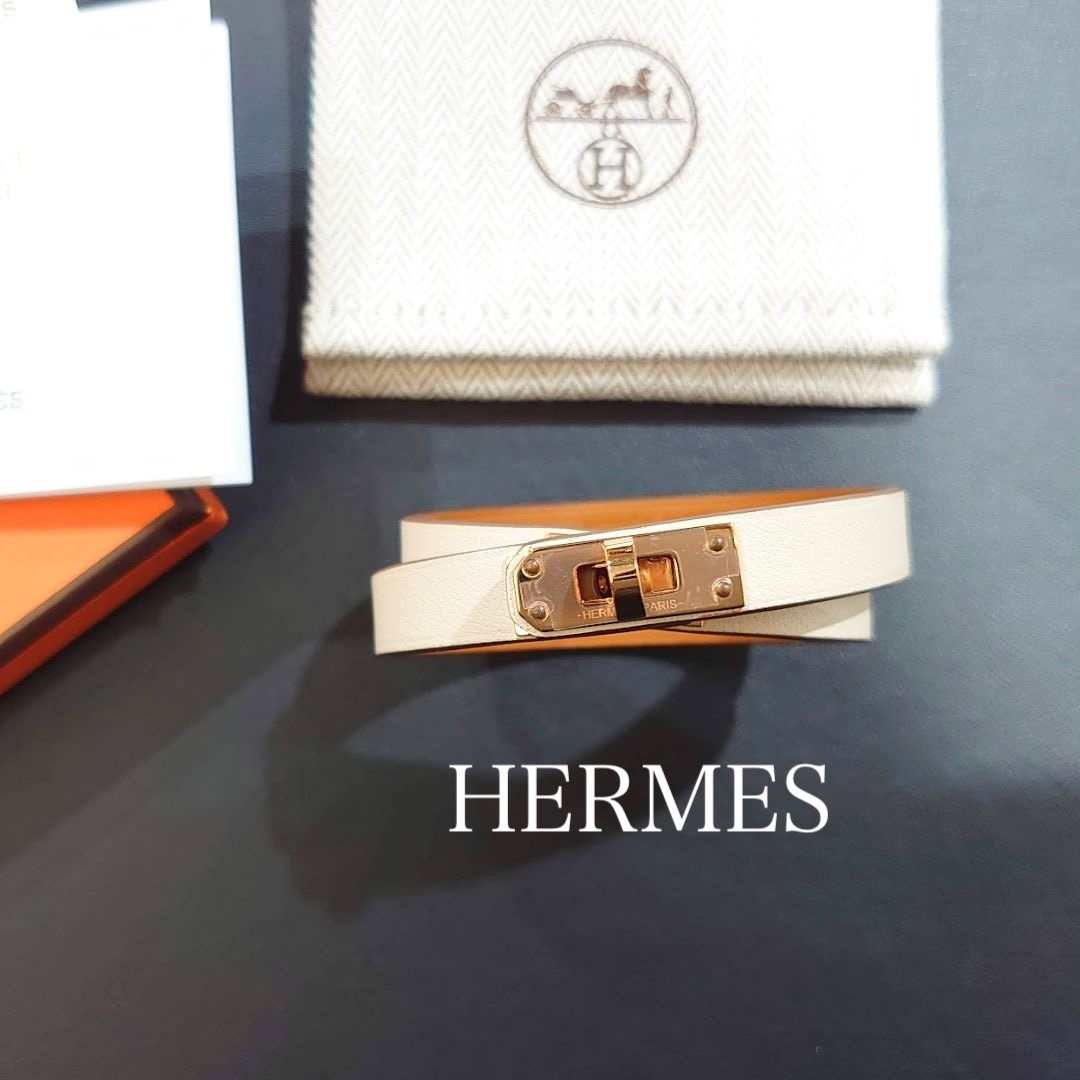 未使用】箱付 国内正規品 HERMES エルメス レザー ブレスレット 未使用】箱付 国内正規品 HERMES エルメス レザー ブレスレット