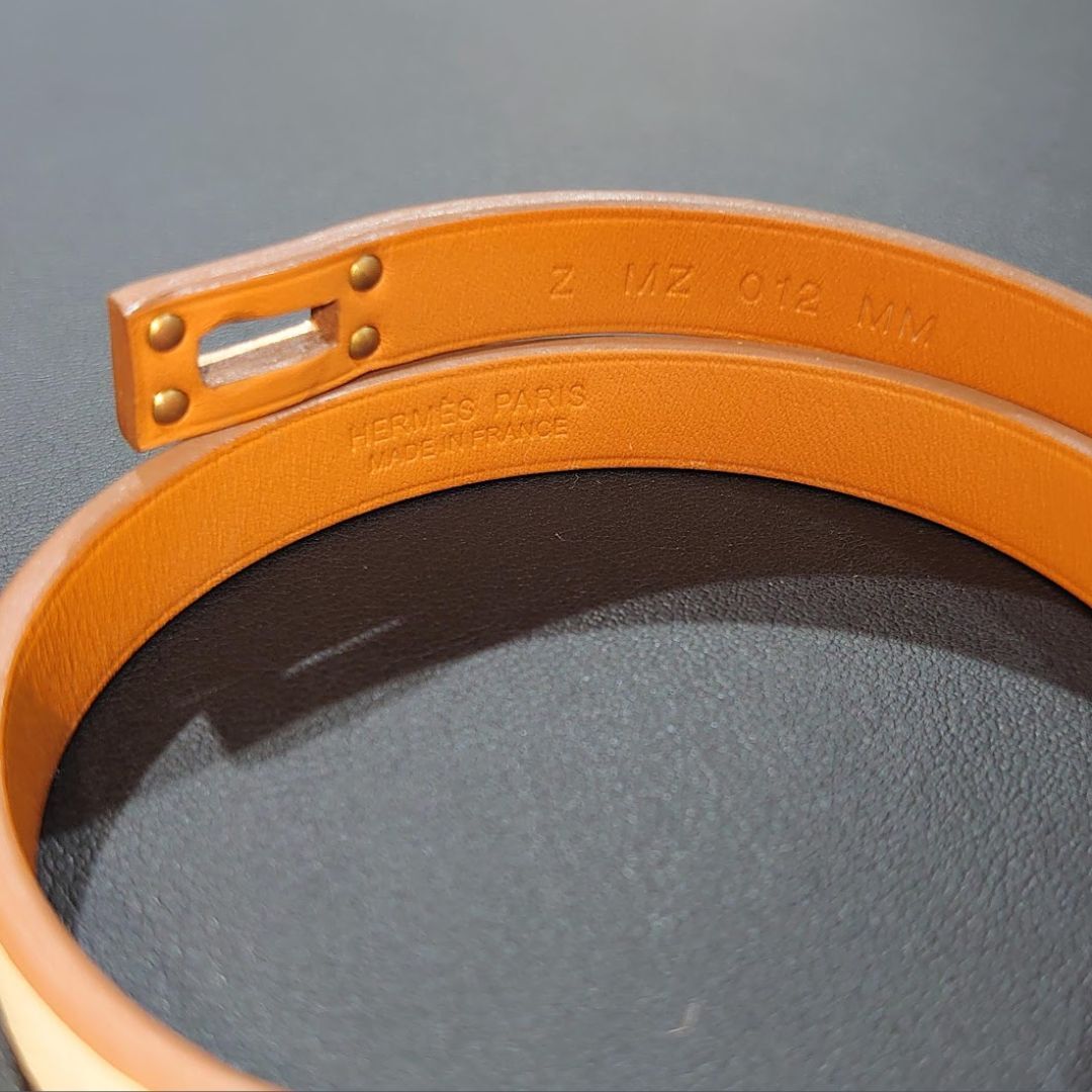 未使用】箱付 国内正規品 HERMES エルメス レザー ブレスレット 未使用】箱付 国内正規品 HERMES エルメス レザー ブレスレット