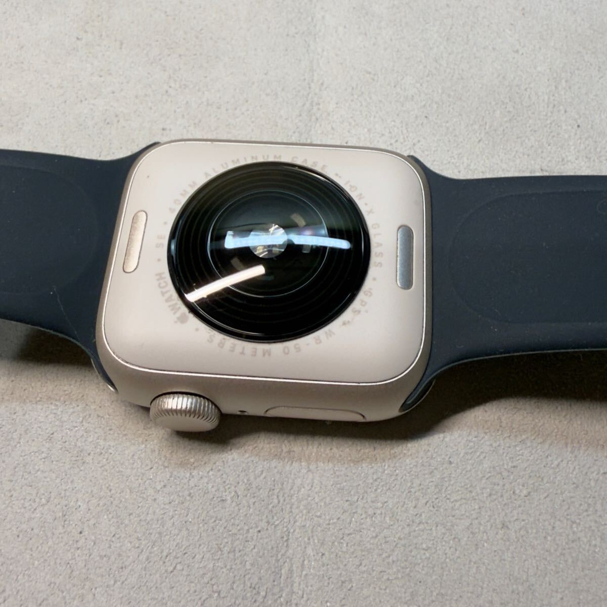即決 ケア+ バッテリー100% Apple Watch SE2 40mm スターライト 即決 ケア+ バッテリー100% Apple Watch SE2 40mm スターライト