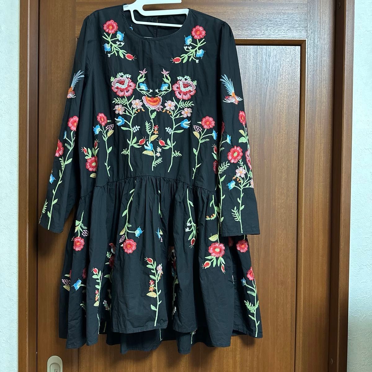 ZARA ザラ 刺繍ワンピース 花柄 ワンピース ブラック ザラ ZARA ザラ 刺繍ワンピース 花柄 ワンピース ブラック ザラ