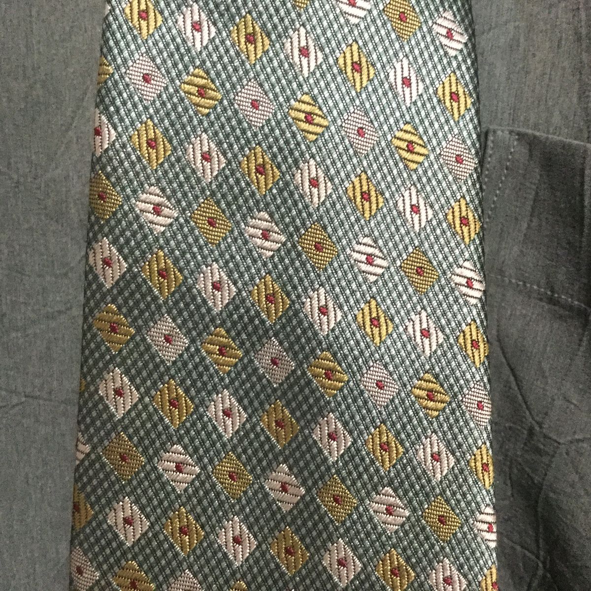 同系色ネクタイ付 長袖シャツ】ネクタイシャツ M 緑系 古着 同系色ネクタイ付 長袖シャツ】ネクタイシャツ M 緑系 古着
