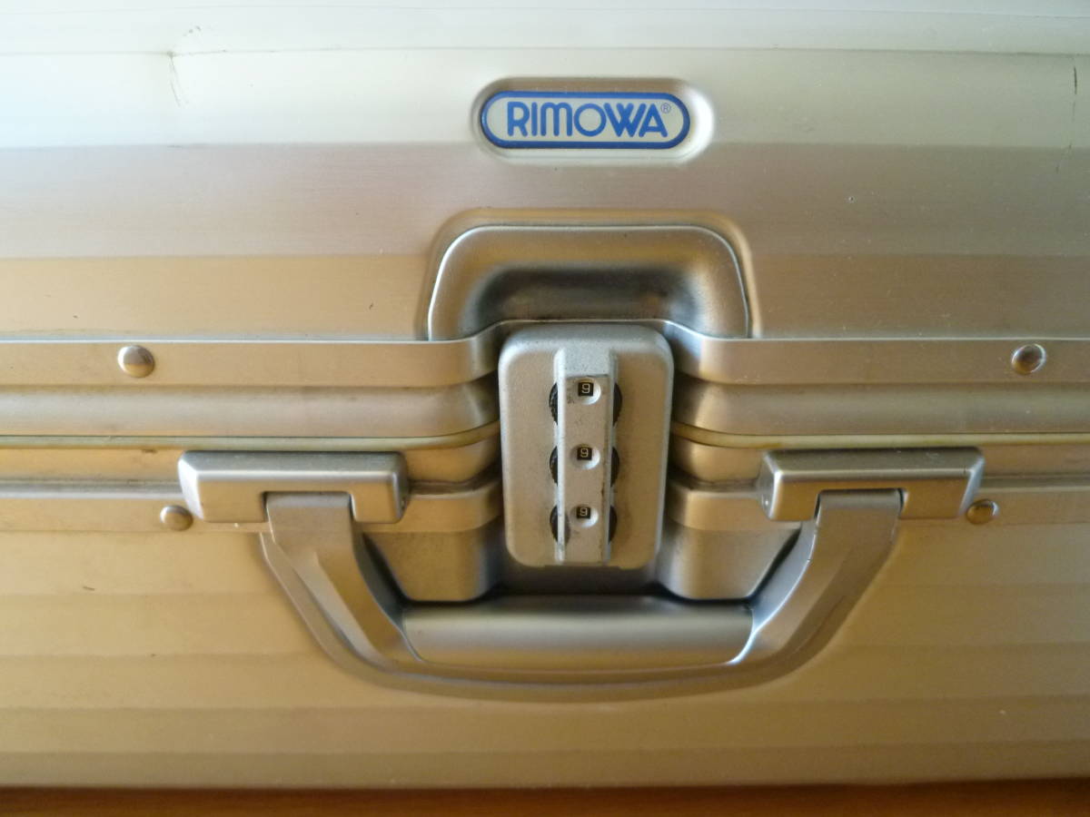 ★★★【Rimowa】リモワ　超大型　スーツケース_画像7