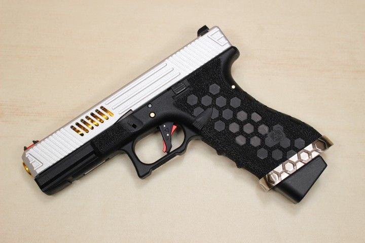 グロック17 東京マルイ AWフレーム カスタム ガスブローバック グロック17 東京マルイ AWフレーム カスタム ガスブローバック
