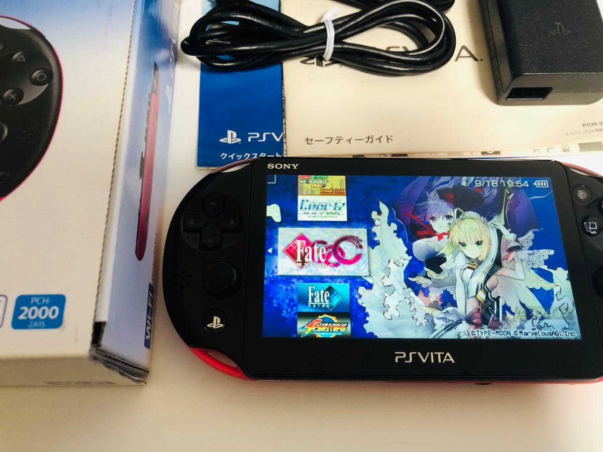 PS VITA 2000 美品 ピンクブラック すぐに遊べる 箱説付 1式 PS VITA 2000 美品 ピンクブラック すぐに遊べる 箱説付 1式