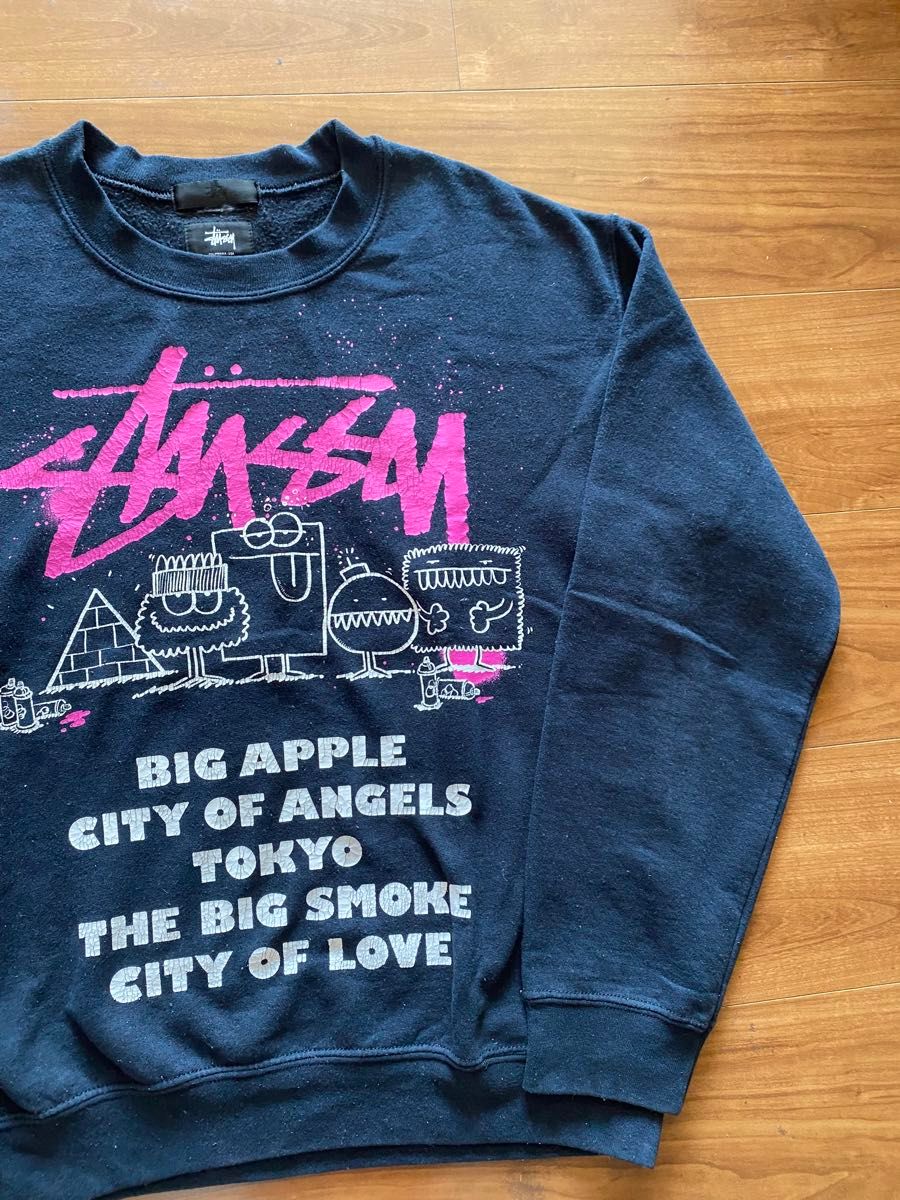 レアコラボ】STUSSY×KEVIN LYONS コラボ スウェット サイズS レアコラボ】STUSSY×KEVIN LYONS コラボ スウェット サイズS