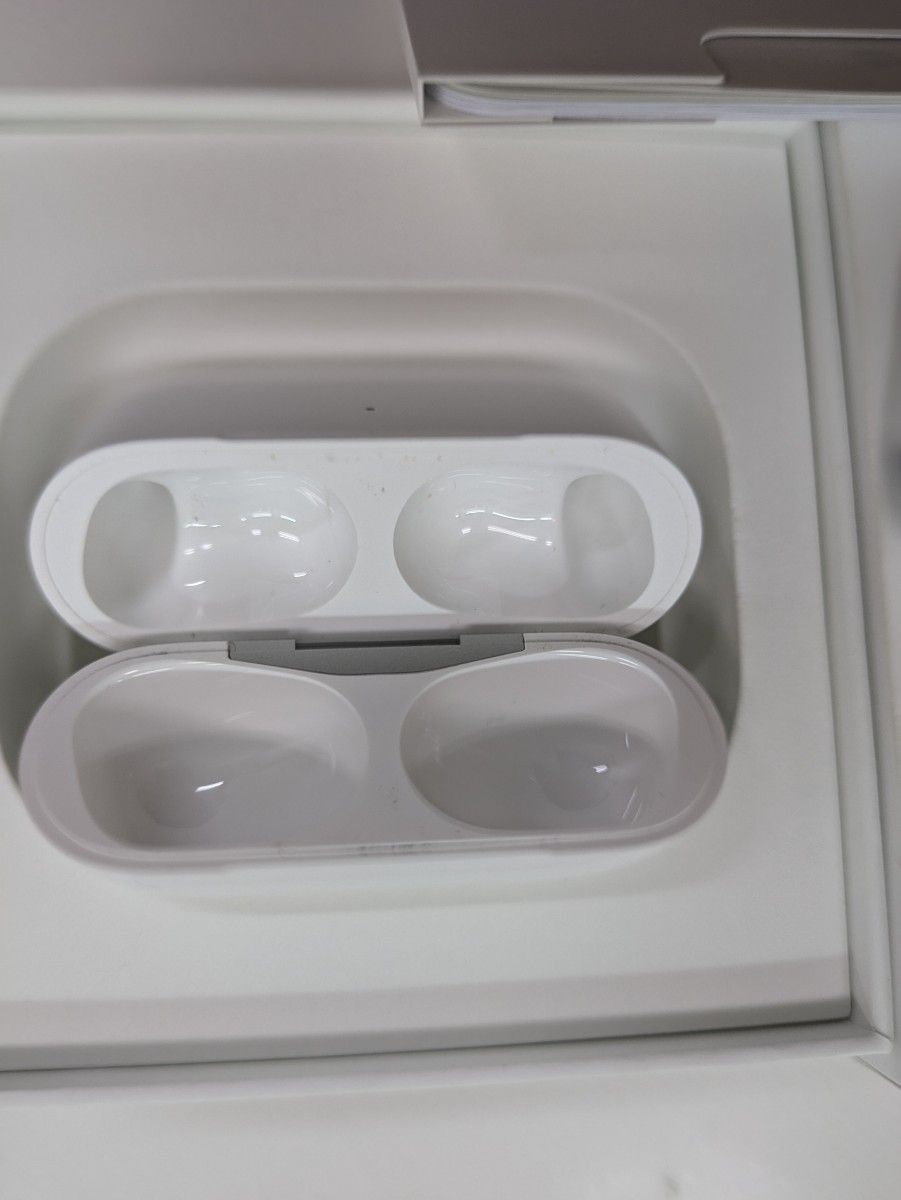 AirPods Pro MTJV3J Apple ワイヤレスイヤホン|Yahoo!フリマ AirPods Pro MTJV3J Apple ワイヤレスイヤホン|Yahoo!フリマ