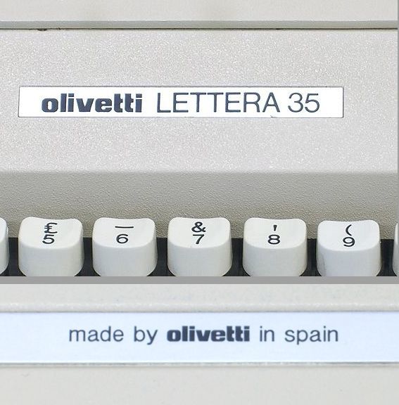 【Nサキ704】レトロ Olivetti オリベッティ LETTERA 35 タイプライター アンティーク スペイン製_画像6