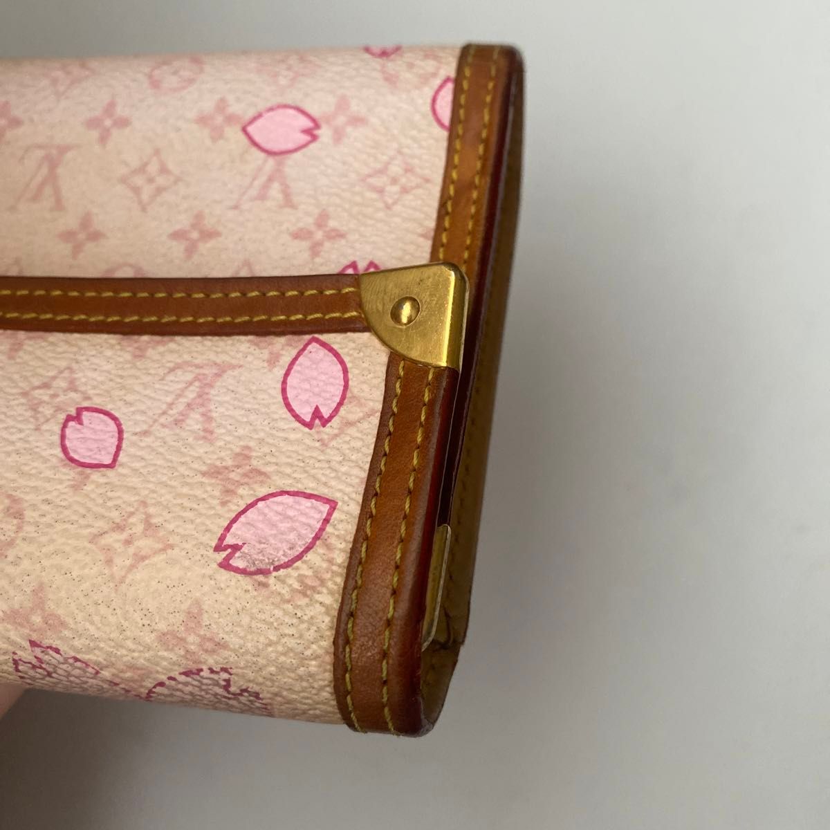 ルイヴィトン LOUIS VUITTON 長財布 ヴィトン 村上隆 コラボ ルイヴィトン LOUIS VUITTON 長財布 ヴィトン 村上隆 コラボ
