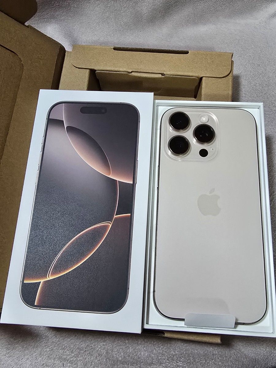 iPhone 16 Pro 256GB Apple store 一括購入 SIMフリー デザート iPhone 16 Pro 256GB Apple store 一括購入 SIMフリー デザート