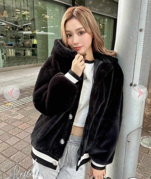rady ファーフードジャケット Mサイズ|Yahoo!フリマ(旧PayPay rady ファーフードジャケット Mサイズ|Yahoo!フリマ(旧PayPay