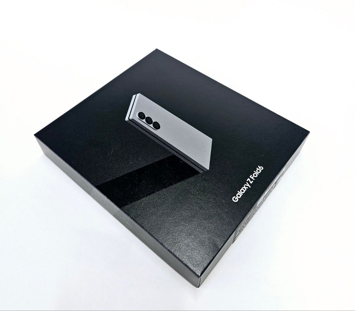 Galaxy Z FOLD6 512GB シルバー SIMフリー【新品】|Yahoo Galaxy Z FOLD6 512GB シルバー SIMフリー【新品】|Yahoo