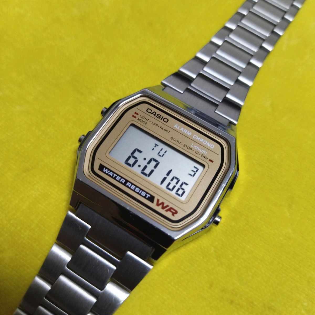 旧ロゴ カシオ A158WEA-9JF あいみょん 枠なし 美品|Yahoo 旧ロゴ カシオ A158WEA-9JF あいみょん 枠なし 美品|Yahoo
