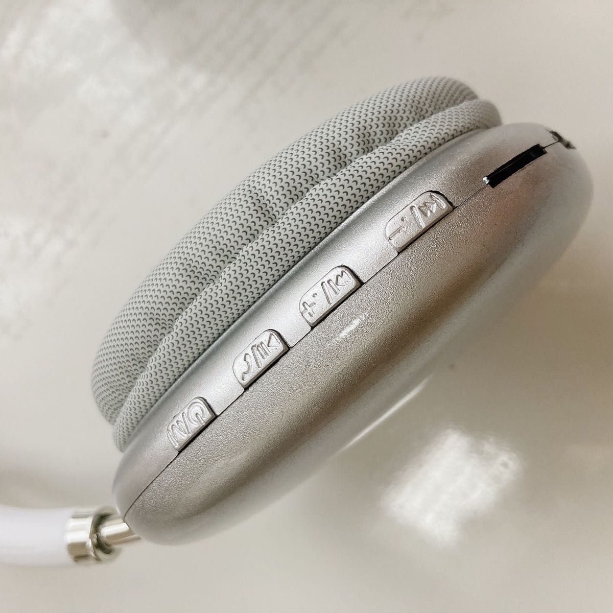 ワイヤレス ヘッドホン Apple Airpods max 互換品 ホワイト 白 ワイヤレス ヘッドホン Apple Airpods max 互換品 ホワイト 白