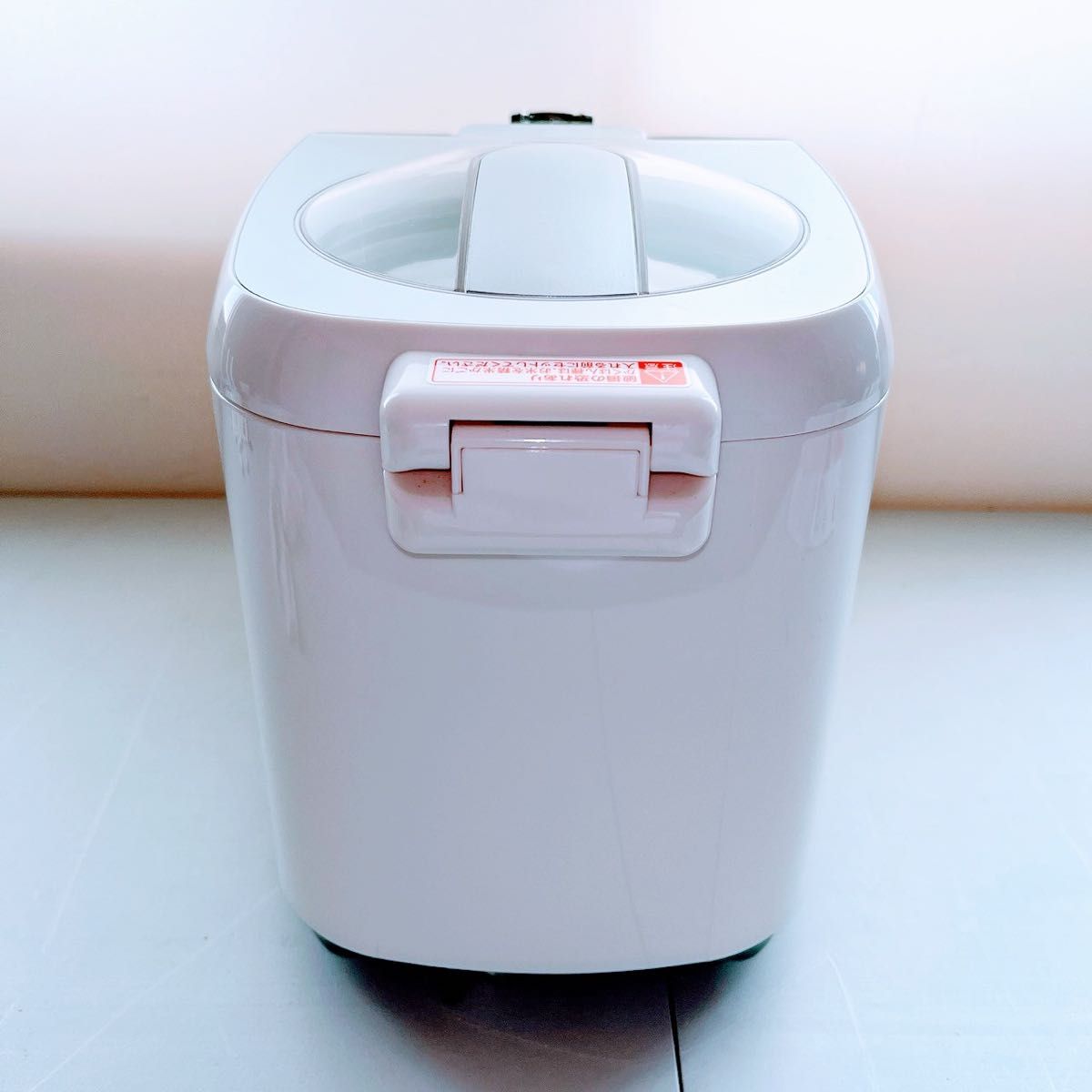 ツインバード コンパクト精米器 精米御膳 MR-E751W|Yahoo ツインバード コンパクト精米器 精米御膳 MR-E751W|Yahoo