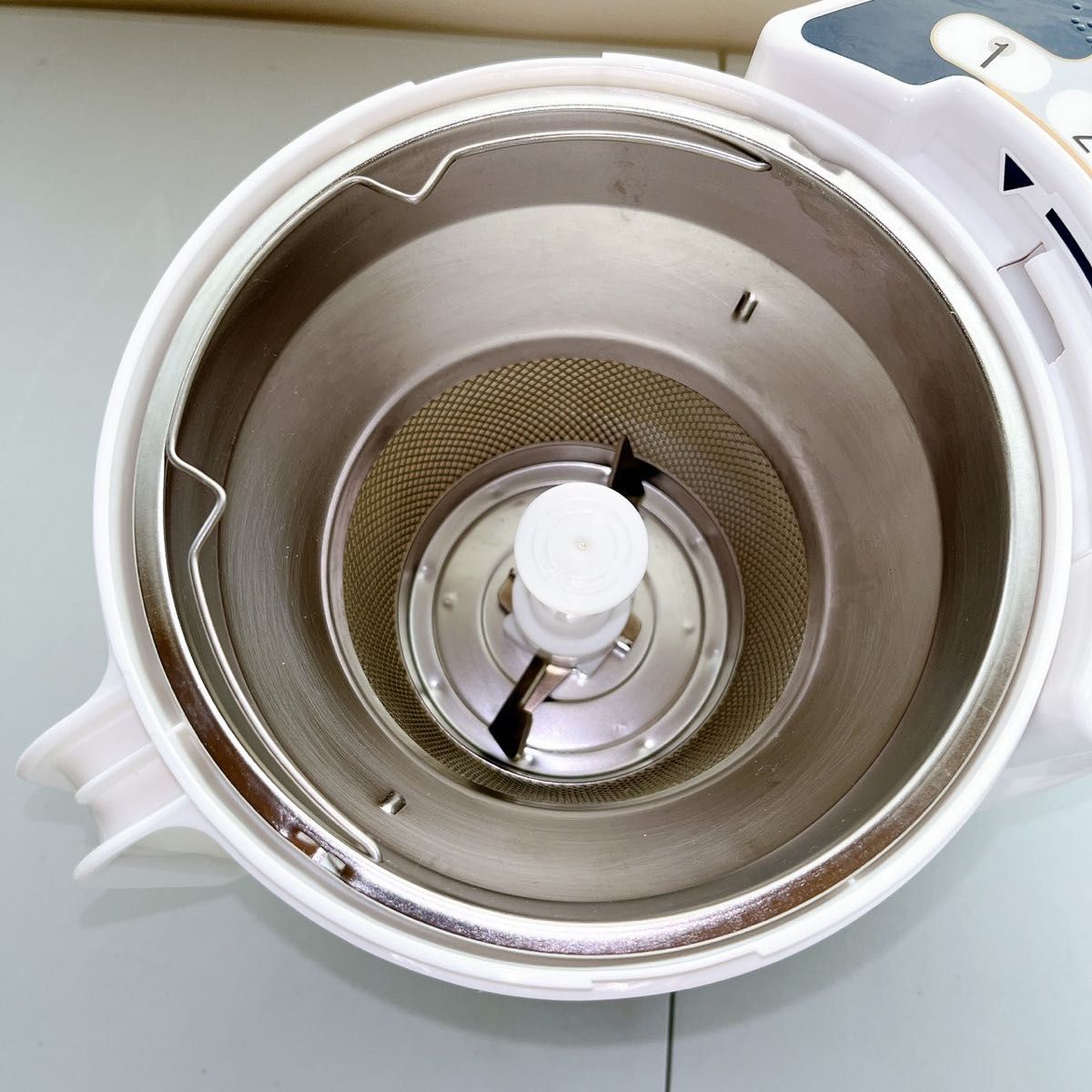 美品】サタケ マジックミル 家庭用精米機 RSKM300|Yahoo!フリマ 美品】サタケ マジックミル 家庭用精米機 RSKM300|Yahoo!フリマ
