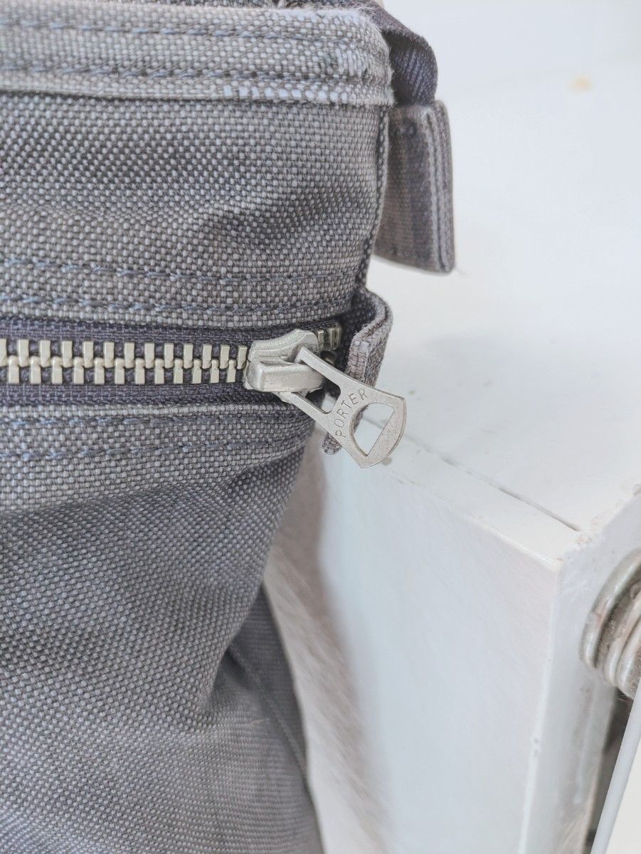 美品 PORTER ポーター トートバッグ デニム A4 肩掛け グレー 美品 PORTER ポーター トートバッグ デニム A4 肩掛け グレー