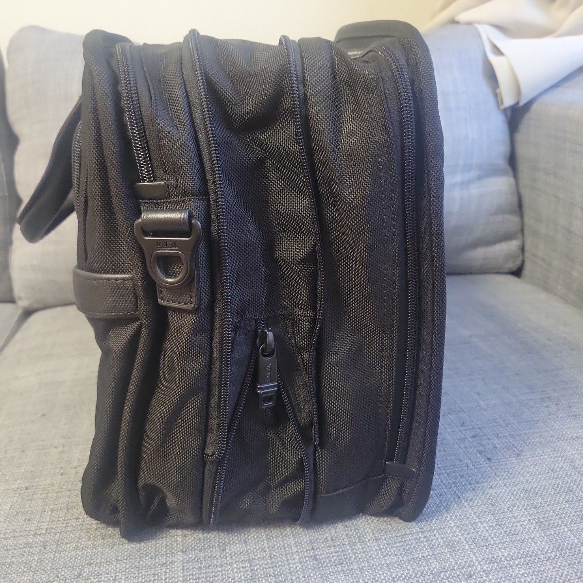 TUMI トゥミ ビジネスバッグ ALPHA 2WAY 良品|Yahoo!フリマ(旧 TUMI トゥミ ビジネスバッグ ALPHA 2WAY 良品|Yahoo!フリマ(旧