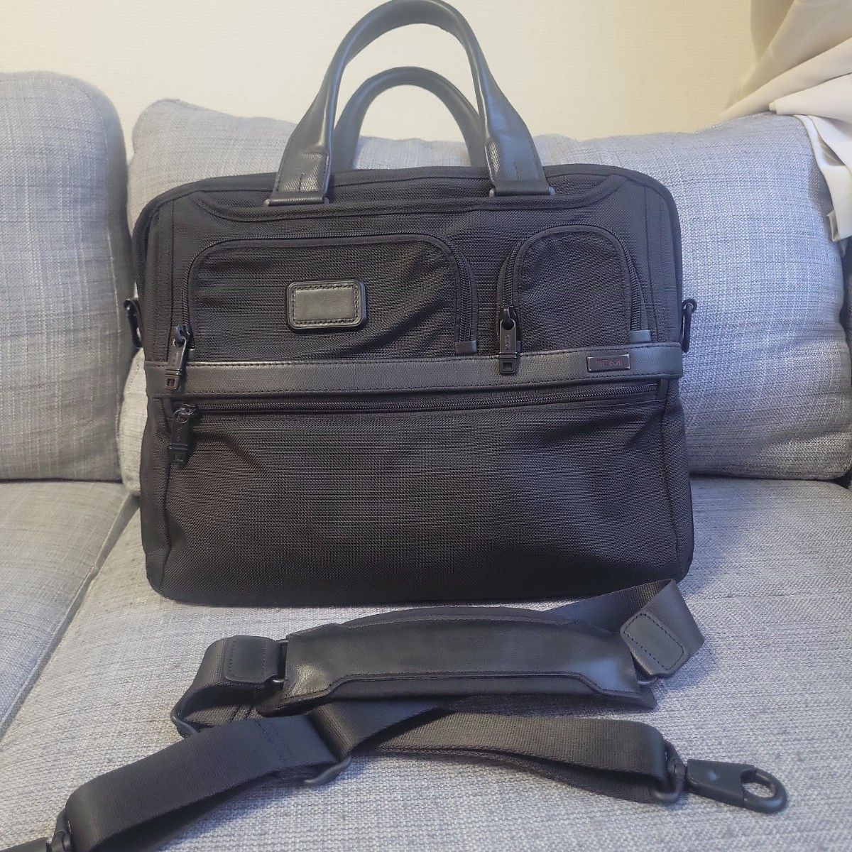 TUMI トゥミ ビジネスバッグ ALPHA 2WAY 良品|Yahoo!フリマ(旧 TUMI トゥミ ビジネスバッグ ALPHA 2WAY 良品|Yahoo!フリマ(旧