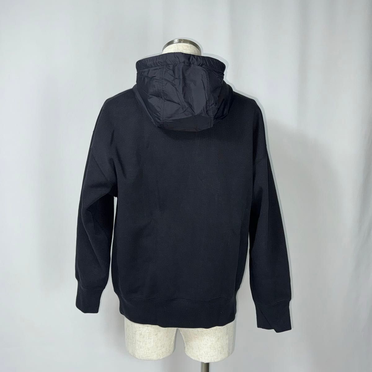 UNIQLO +J ユニクロ ジルサンダー コラボ 無地 パーカー サイズS UNIQLO +J ユニクロ ジルサンダー コラボ 無地 パーカー サイズS