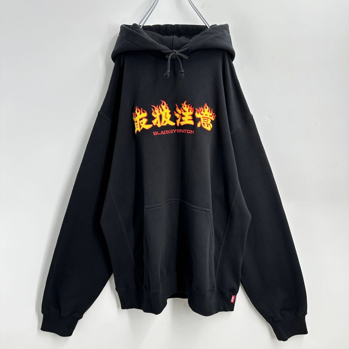 激レアモデル】ブラックアイパッチ センター刺繍ロゴ ファイヤー 激レアモデル】ブラックアイパッチ センター刺繍ロゴ ファイヤー