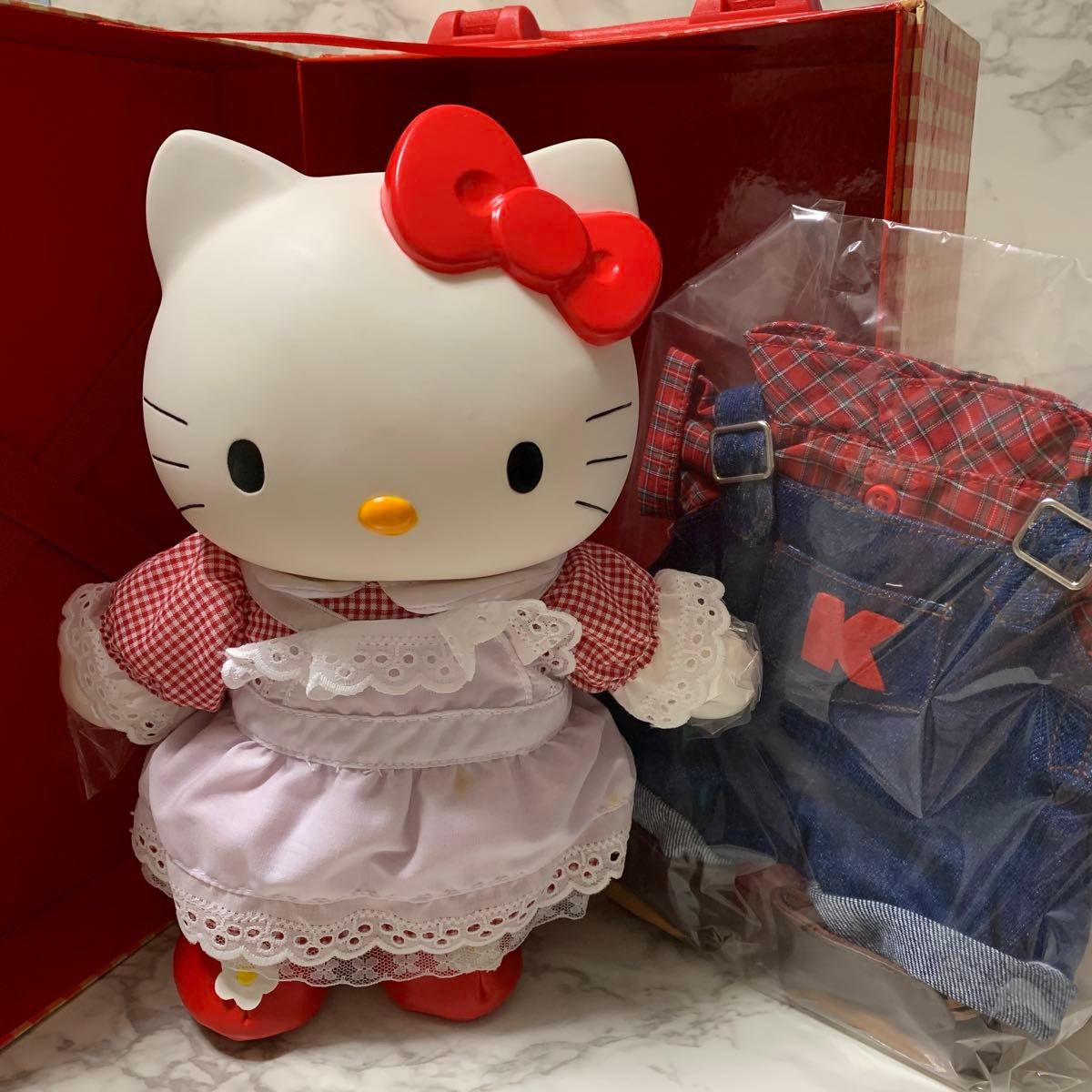 2012 限定 キティちゃん プレミア 希少品 ぬいぐるみ キティ 2012 限定 キティちゃん プレミア 希少品 ぬいぐるみ キティ
