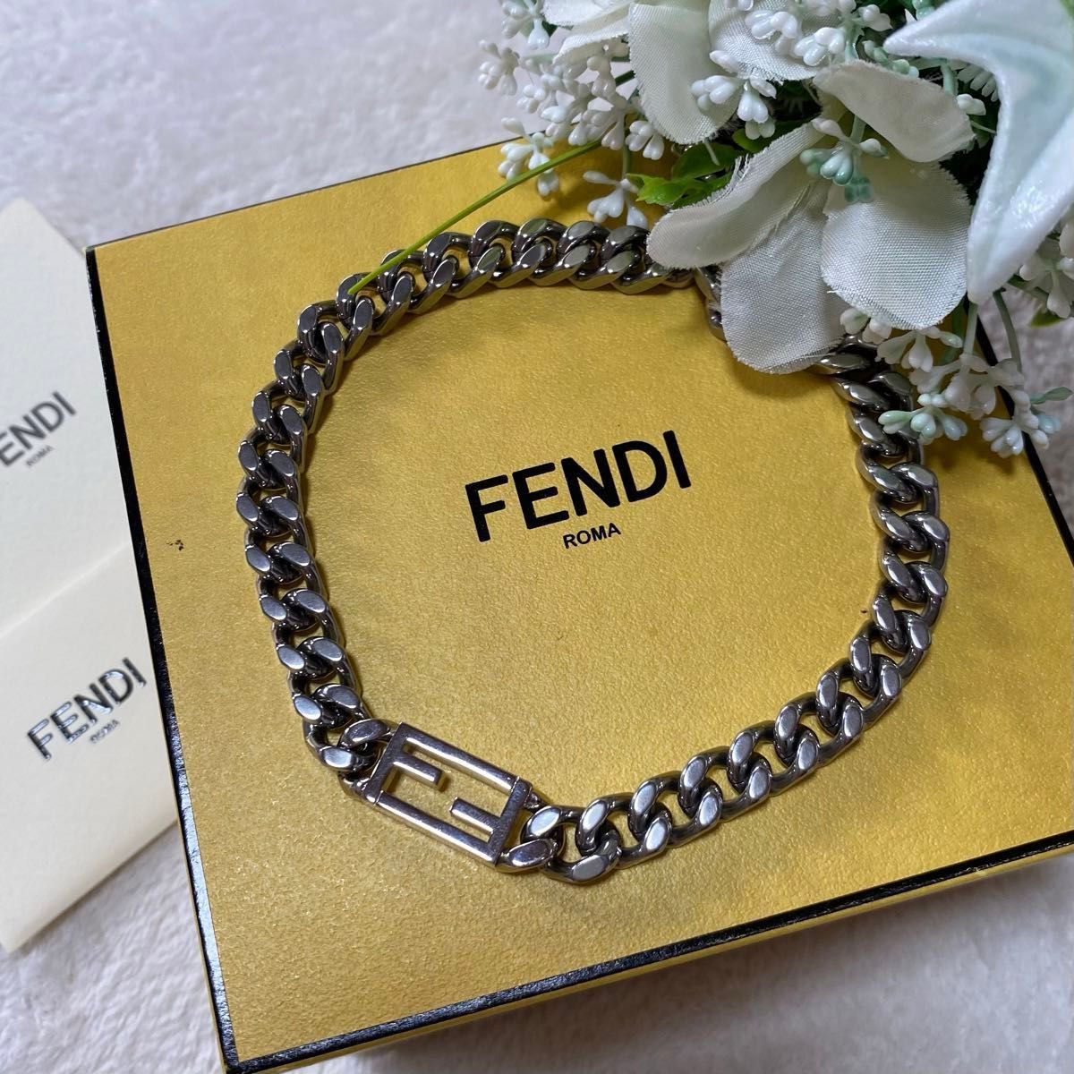 FENDI バゲットネックレス シルバー フェンディ 目黒蓮着用 FENDI バゲットネックレス シルバー フェンディ 目黒蓮着用