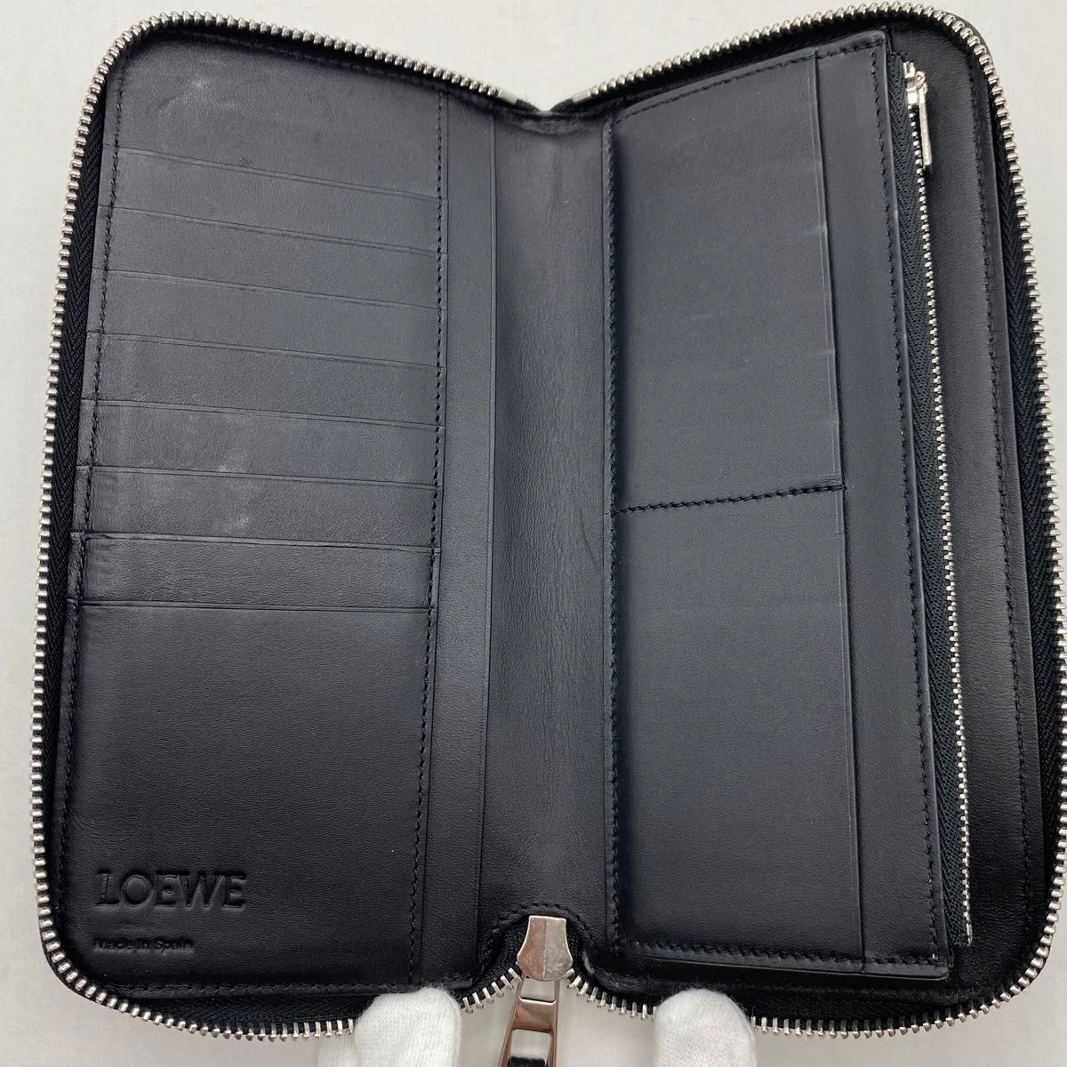 ロエベ LOEWE アナグラム 長財布 レザー シボ革 オーガナイザー ロエベ LOEWE アナグラム 長財布 レザー シボ革 オーガナイザー