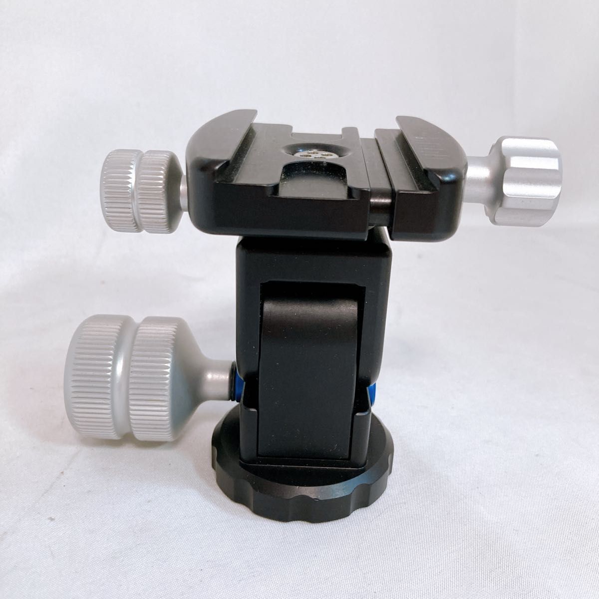 美品 KIRK MPA-2R 一脚用雲台 回転式クランプ KES Monopod Head 美品 KIRK MPA-2R 一脚用雲台 回転式クランプ KES Monopod Head