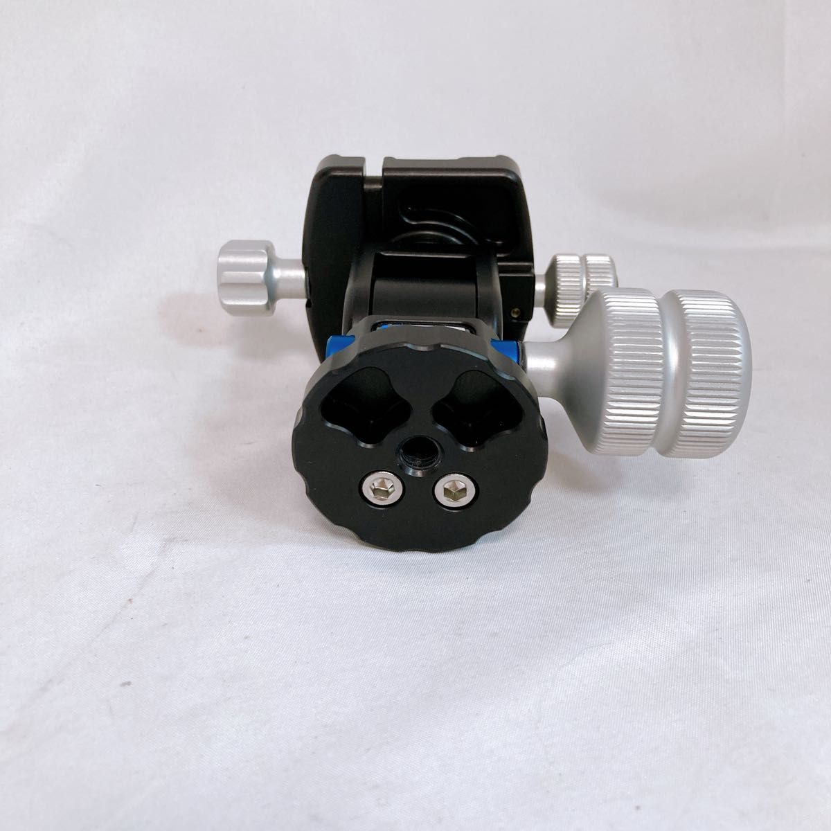 美品 KIRK MPA-2R 一脚用雲台 回転式クランプ KES Monopod Head 美品 KIRK MPA-2R 一脚用雲台 回転式クランプ KES Monopod Head