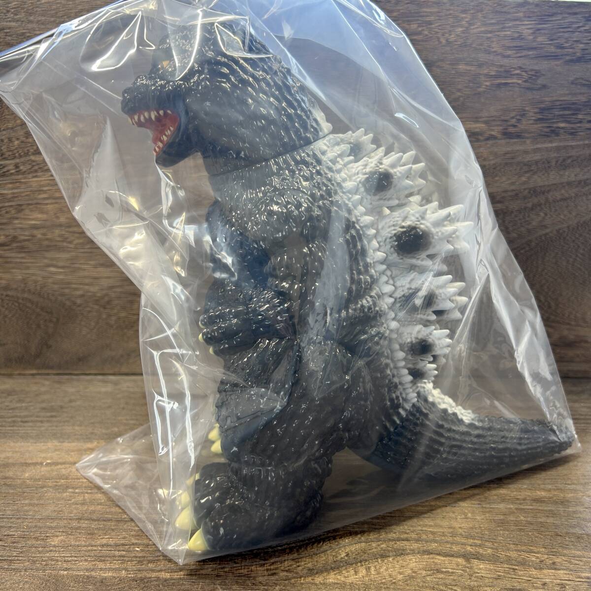 新品未開封品】MEDICOM TOY メディコムトイゴジラ1994 (ゴジラvs 新品未開封品】MEDICOM TOY メディコムトイゴジラ1994 (ゴジラvs
