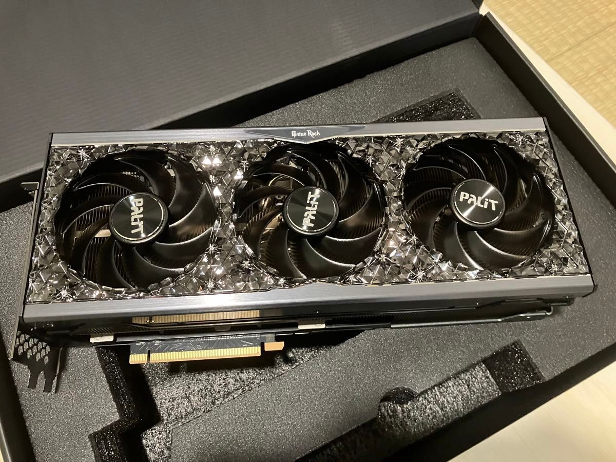 Palit GeForce RTX 4070 Ti SUPER GameRock OmniBlack|Yahoo Palit GeForce RTX 4070 Ti SUPER GameRock OmniBlack|Yahoo