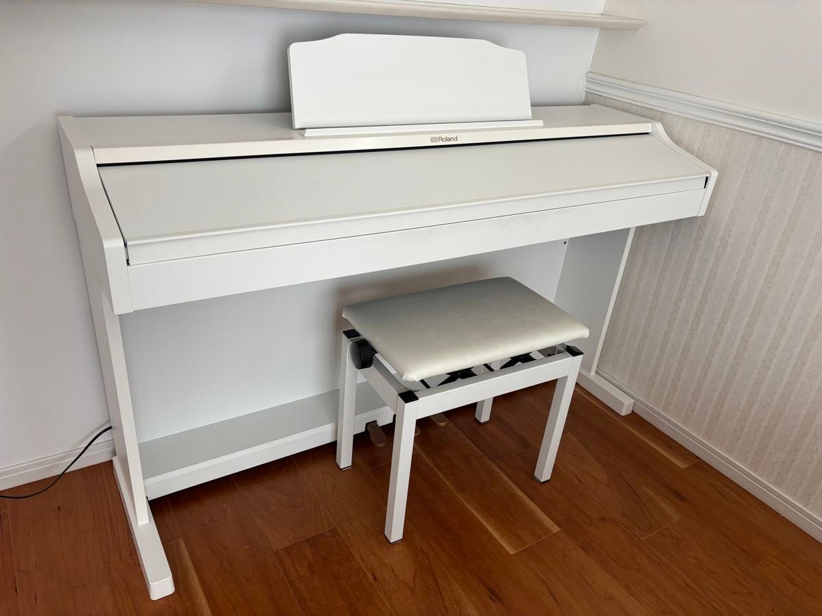 Roland RP501R-WH ローランド 電子ピアノ ピアノ ホワイト Roland RP501R-WH ローランド 電子ピアノ ピアノ ホワイト
