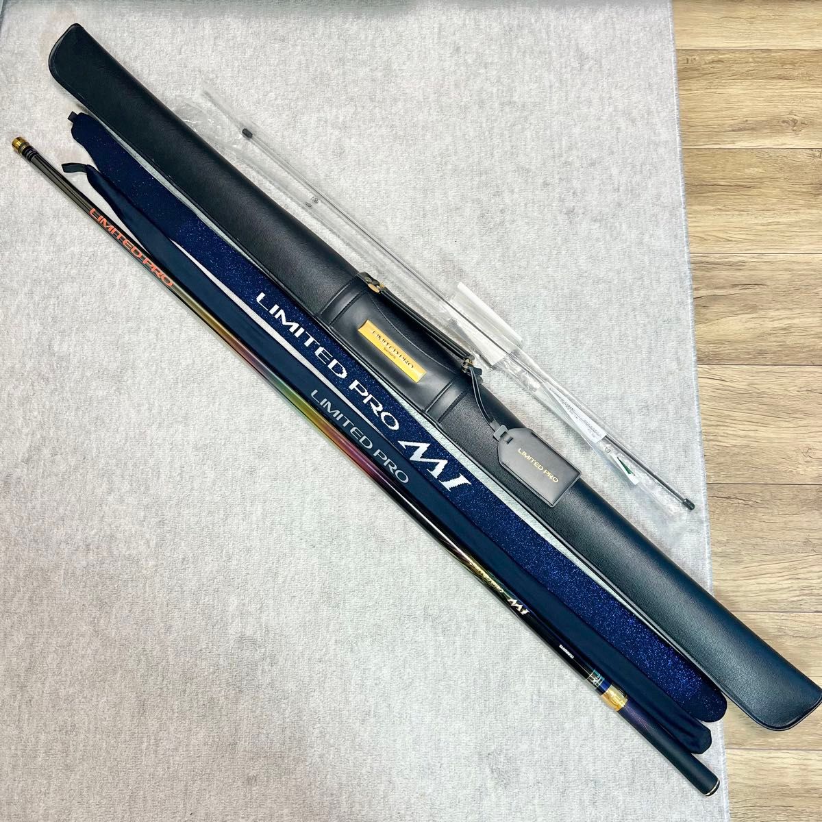 極美品】シマノ リミテッドプロ MI 90-95 HY 別売 穂先付き 極美品】シマノ リミテッドプロ MI 90-95 HY 別売 穂先付き