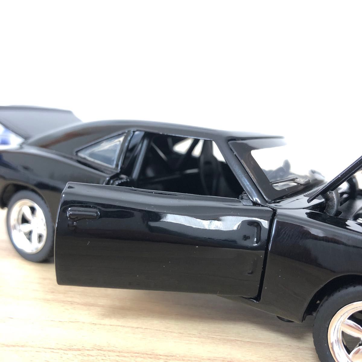 1/32 ダッジ チャージャー ミニカー 黒 ワイルドスピード 1/32 ダッジ チャージャー ミニカー 黒 ワイルドスピード